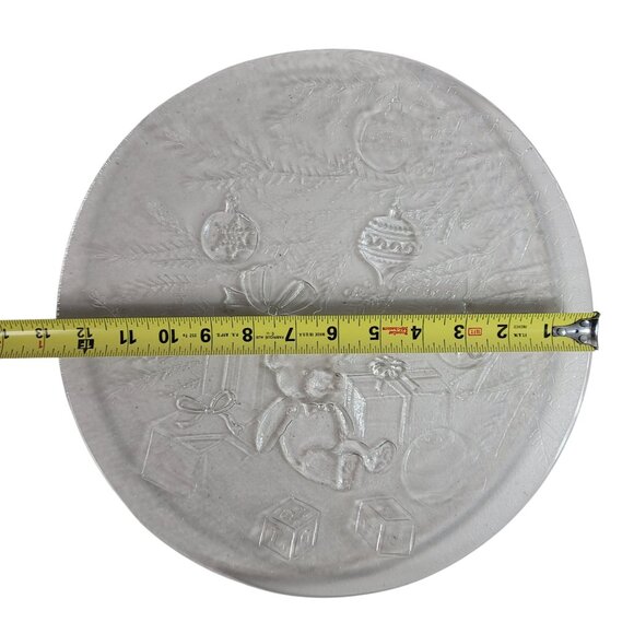 Libbey Embossed Glass Christmas Serving Platter Round 13" Bear Tree Ornament VTG - Picture 5 of 6